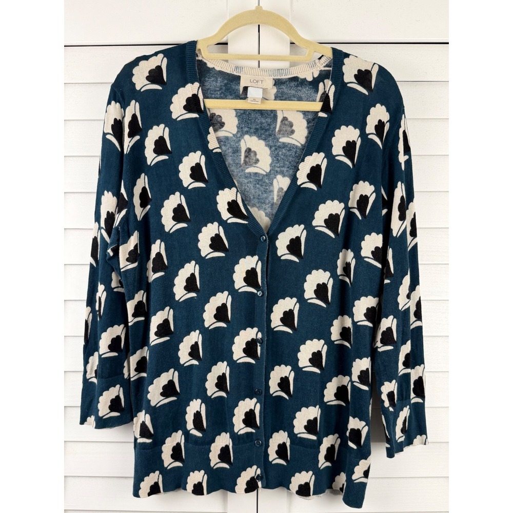 LOFT Cardigan XL Blue Floral Shell Print 3/4 Sleeve Button‎ Up